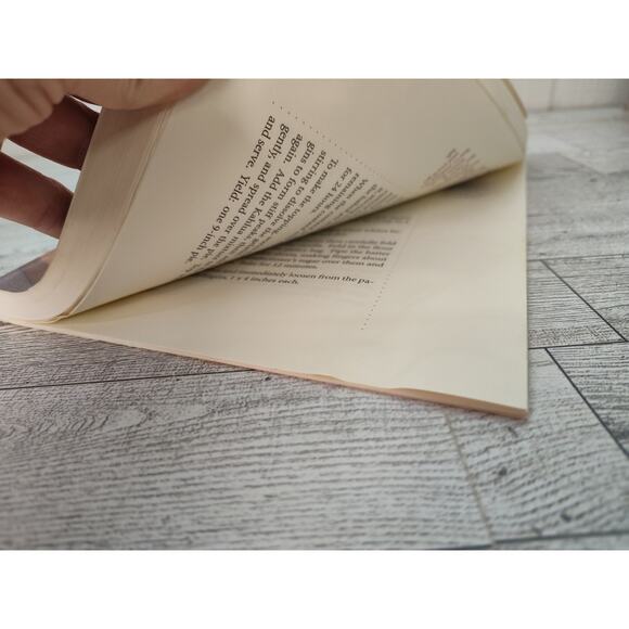 Quiveys Grove Heritage Cookbook Margaret Guthrie 1994 1st Edition 1st Print USED - Picture 4 of 16